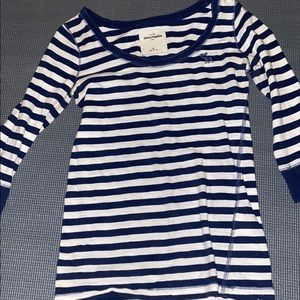 Abercrombie kids medium striped shirt. 3/4 sleeve